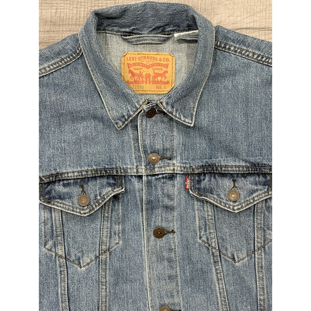 Levis Relaxed Fit Trucker Jean Jacket Denim Red Tab Blue Mens Large 72335-0042 - Picture 4 of 16